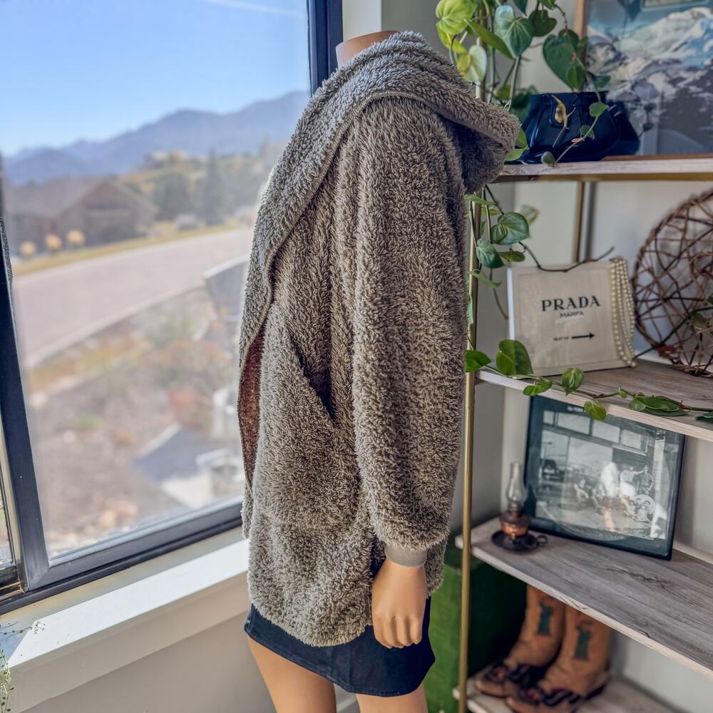 UnHide For Love Not Fur, Shleepy Hooded Cardigan/Robe-Taupe Ducky Women's Small - Picture 11 of 12